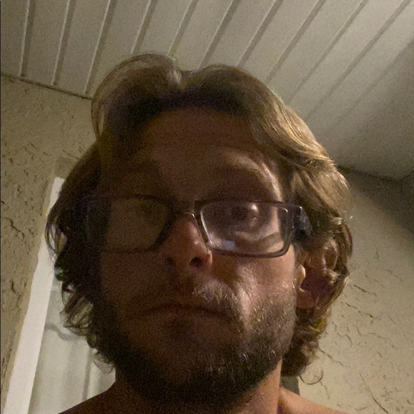 Adam Wehri - Poshmark Profile Picture of Adam Wehri (@adam_wehri) on Poshmark