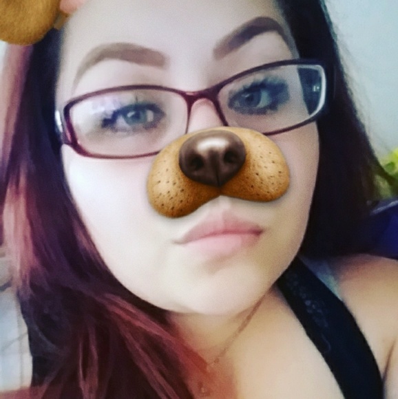 Profile Picture of Janeth Ocampo (@jmartinez1113) on Poshmark