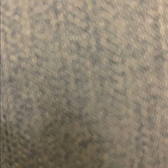 Profile Picture of Emma Bosak (@emmabosak092507) on Poshmark