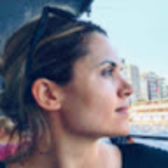 Profile Picture of Gulcin Cankilic (@cankilicgulcin) on Poshmark
