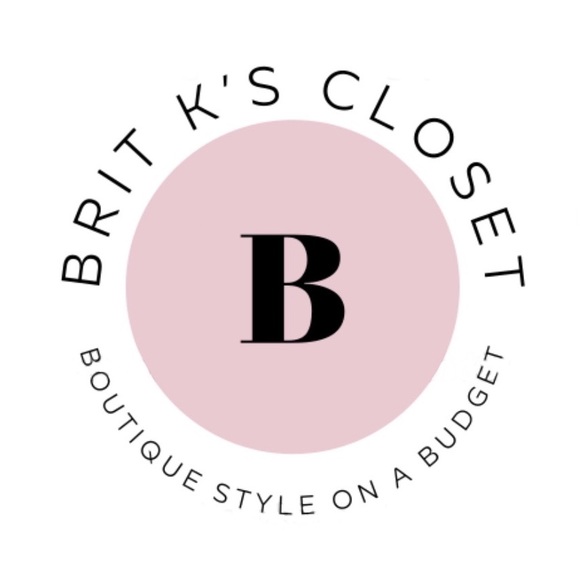 Profile Picture of Britny Kimbrell (@britkscloset) on Poshmark