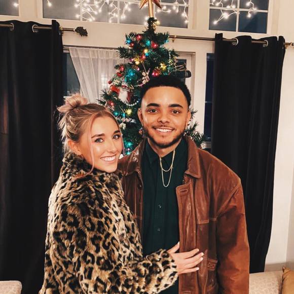 Profile Picture of Mallory Bergkamp (@mallorydonlee) on Poshmark