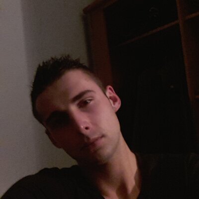 Profile Picture of Deville Kevin (@CooDeville) on Twitter