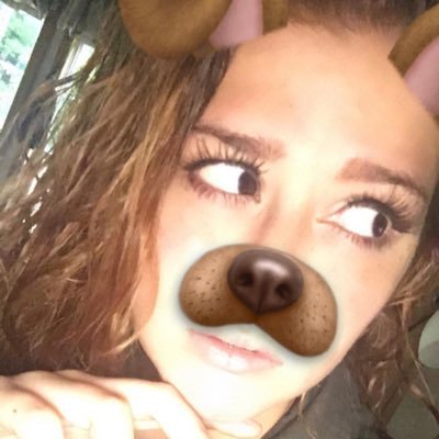 Profile Picture of Mandy Everett (@mannnndyyyy) on Twitter