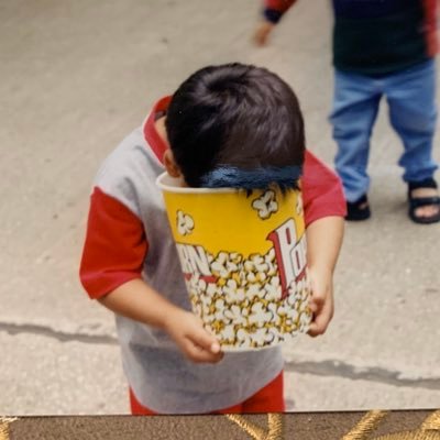 Profile Picture of Shajee (@Versajee) on Twitter