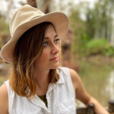 Profile Picture of Samantha Michell (@sammmichell) on Twitter