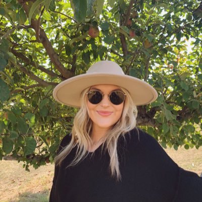 Profile Picture of Pheebs (@mcgrath_phoebe) on Twitter