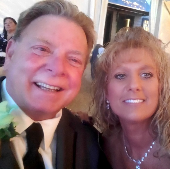 Profile Picture of Kimberlee Swiecki (@kimberleeswieck) on Poshmark