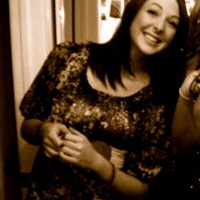 Profile Picture of Alia Roberts (@aliaroberts) on Twitter