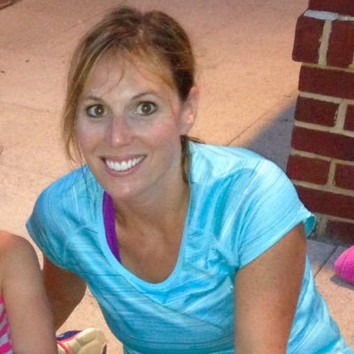 Profile Picture of Julie Colella (@jwcolella) on Twitter