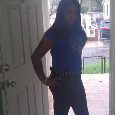 Profile Picture of Nafeeza Mohamed (@nafeezam) on Twitter