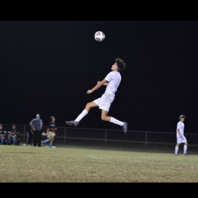Profile Picture of Eric Reyna (@12Easye) on Twitter