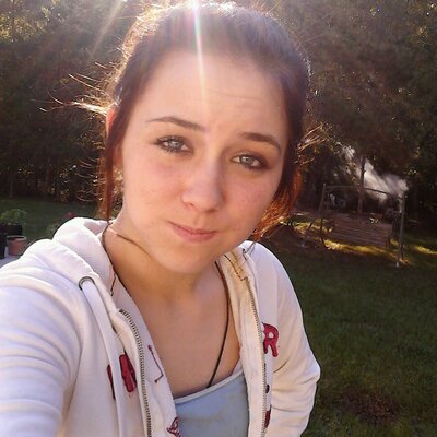 Profile Picture of Jessica Shuff (@jessicashuff27) on Twitter