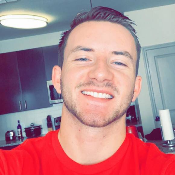 Profile Picture of Sean Stubbs (@sean_stubbs) on Poshmark