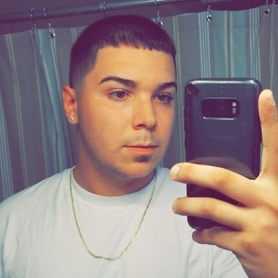 Profile Picture of Adam Tavares (@AdamTav18) on Twitter