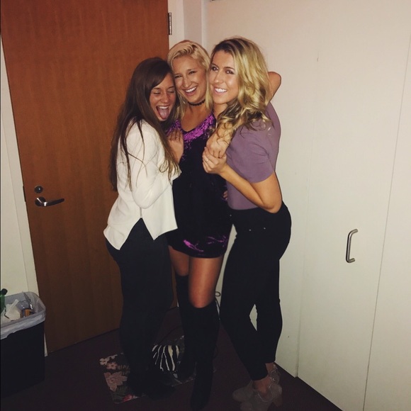 Profile Picture of Macy Geyer (@macygeyer) on Poshmark