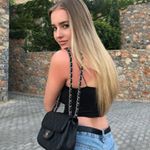 Profile Picture of Eveline Gibroni (@evelinegibroni) on Instagram