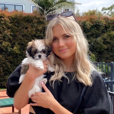 Profile Picture of Caitlin Ellis (@caitlin_ellis__) on Twitter