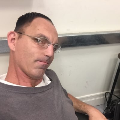 Profile Picture of Glenn Newman (@Greengo20) on Twitter