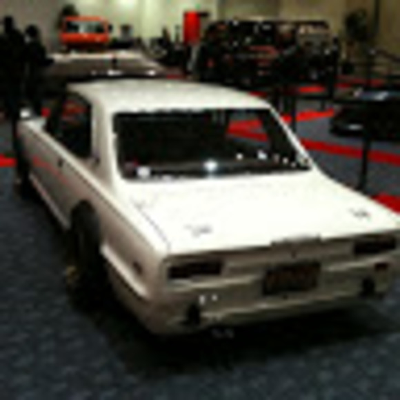 Profile Picture of De mario Benton (@mariob22) on Poshmark