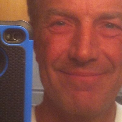 Profile Picture of Bob Marsden (@bobandraz) on Twitter