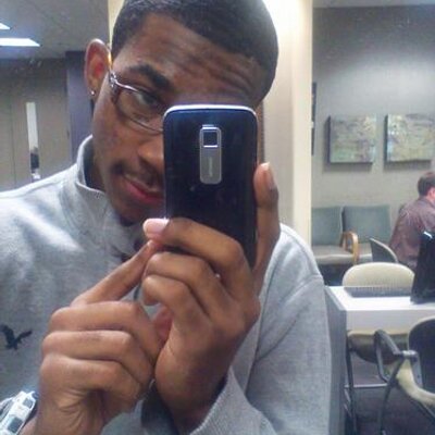 Profile Picture of Derek Dawkins (@DerekDawkins1) on Twitter