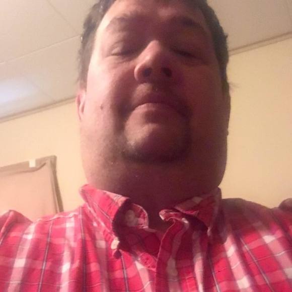 Profile Picture of John Weezorak (@wjp2017) on Poshmark