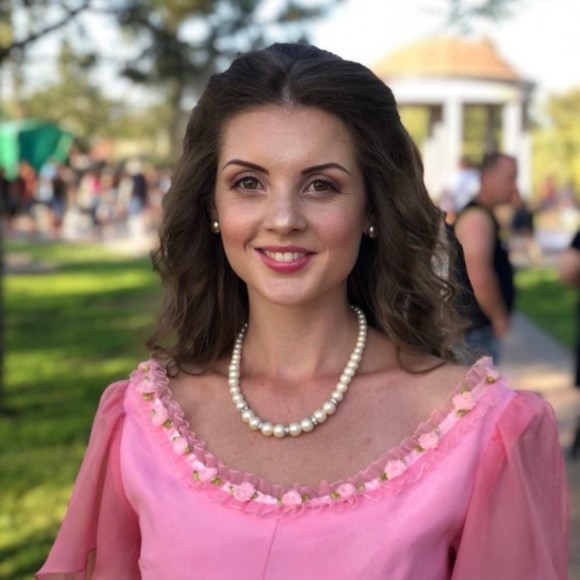 Profile Picture of Audrey wong Audrey wong (@audreywong422) on Poshmark