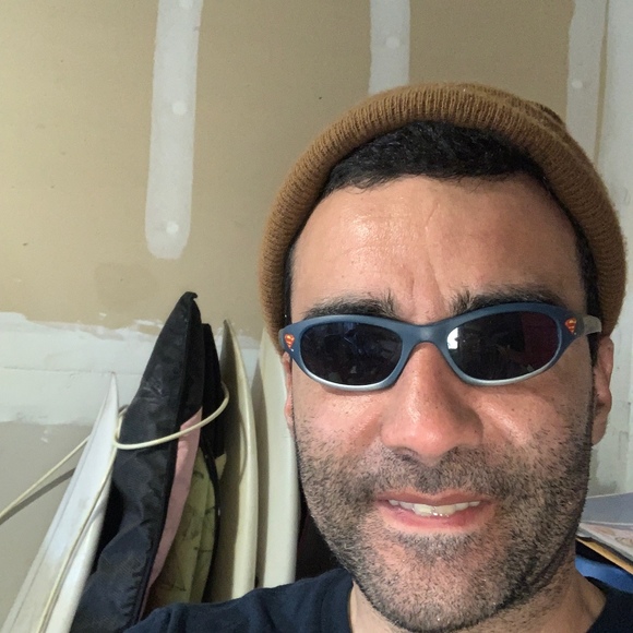 Profile Picture of Victor Alarcon (@valarcon088) on Poshmark