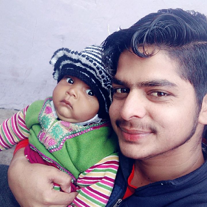 Profile Picture of   Ravi... (@ravichauhan262) on Tiktok