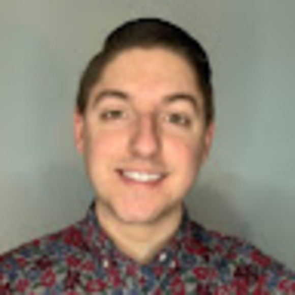 Profile Picture of Devin Clement (@tggresale) on Poshmark