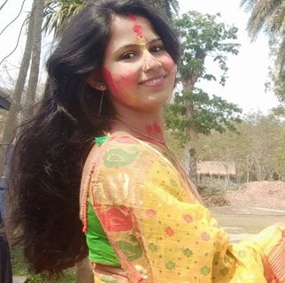 Profile Picture of Deepali Pandit (@deepali.pandit.96) on Facebook