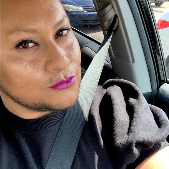 Profile Picture of Eric Schell (@ericschell) on Poshmark