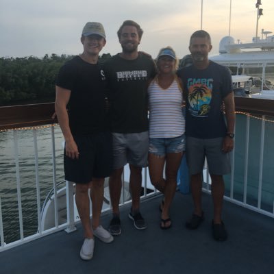 Profile Picture of Lisa McFadden (@trilisa0506) on Twitter