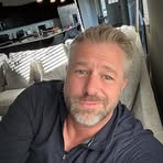 Profile Picture of Andrew Crash (@amine.carrasco.77) on Facebook