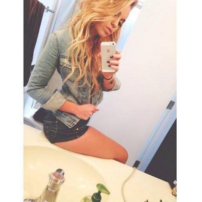 Profile Picture of #Kate Eng  ♥ (@EsmerAce) on Twitter