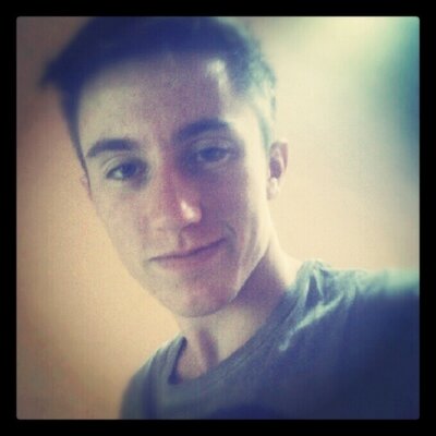 Profile Picture of Nicholas.P.Pearl (@npannettpearl) on Twitter