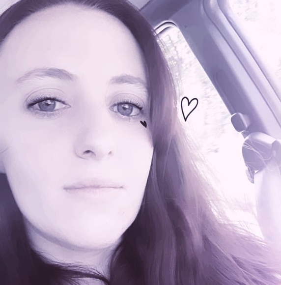 Profile Picture of Cassie Cleaver (@cassiecleaver30) on Poshmark