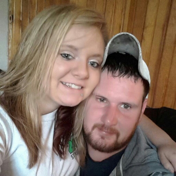 Profile Picture of Audrey Wilmsmeyer (@awilmsmeyer1994) on Poshmark