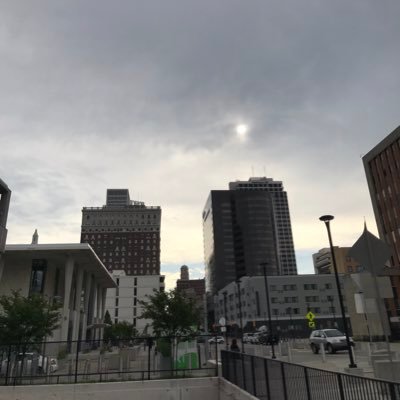 Profile Picture of Roy Suh (@RoySuh12) on Twitter