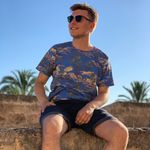 Profile Picture of ᴘᴀᴜʟ ᴍᴇɴᴢᴇʟ (@paulmenzelautor) on Instagram