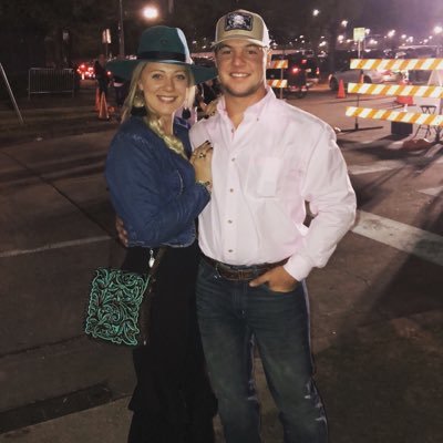 Profile Picture of Cody Walsh (@Captain_hook42) on Twitter