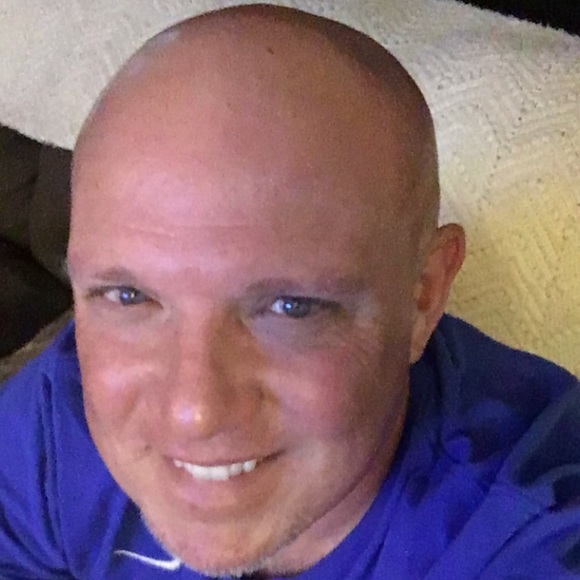 Profile Picture of Jason Burt (@burt4ua) on Poshmark