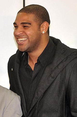 Profile Picture of Adriano (footballer, born February 1982)on Wikipedia