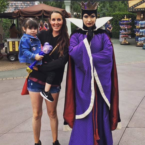 Profile Picture of Shelby Misbach (@snmisbach) on Poshmark