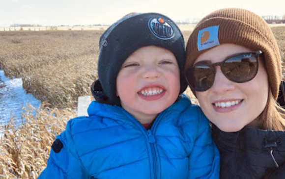 Tess Breum - Poshmark Profile Picture of Tess Breum (@tessbreum) on Poshmark