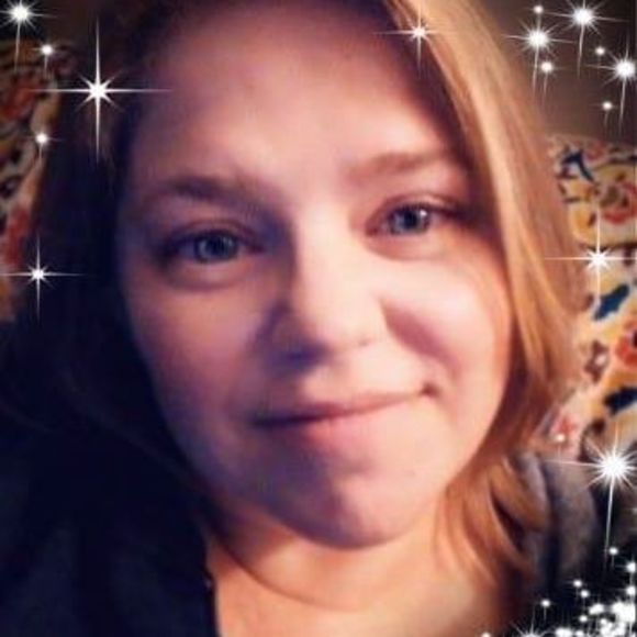 Profile Picture of Jennifer Kreitz (@jenny72) on Poshmark