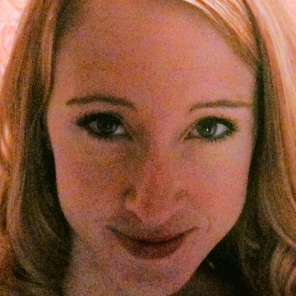 Profile Picture of Carla Braddock (@carlabraddock) on Poshmark