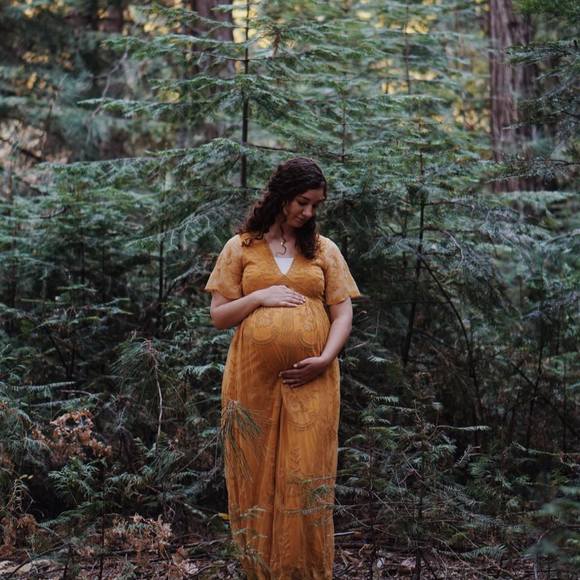 Profile Picture of Susanna Ciccarone (@sciccarone) on Poshmark