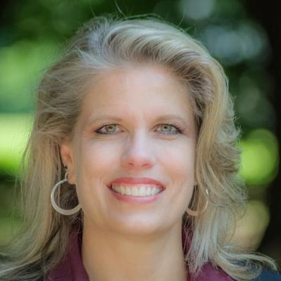 Profile Picture of Nancy Nolet (@NancyNolet) on Twitter